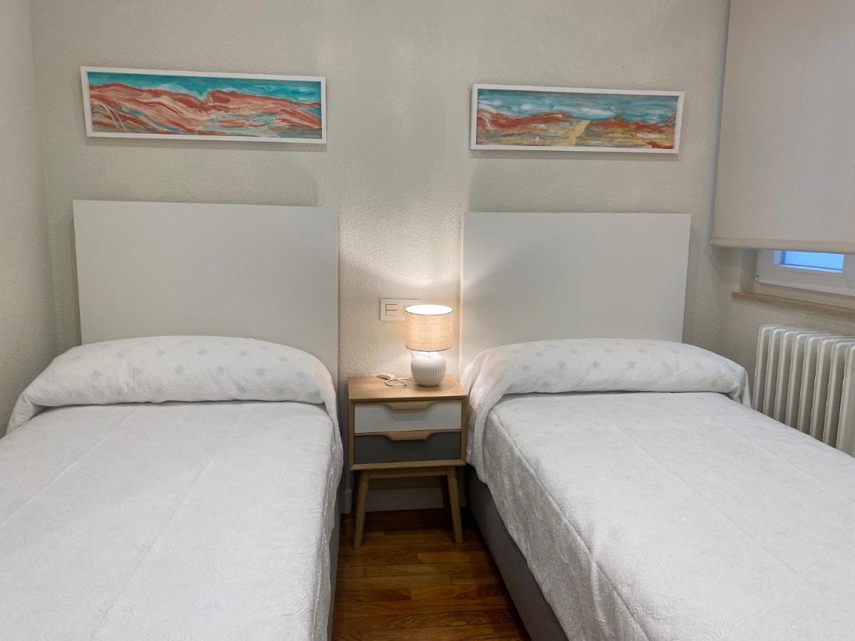Vut Plaza Del Angel Apartment Salamanca Luaran gambar