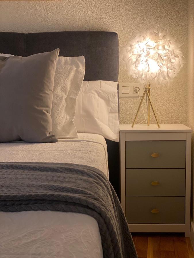 Vut Plaza Del Angel Apartment Salamanca Luaran gambar