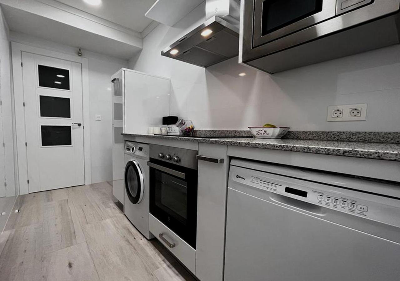 Vut Plaza Del Angel Apartment Salamanca Luaran gambar