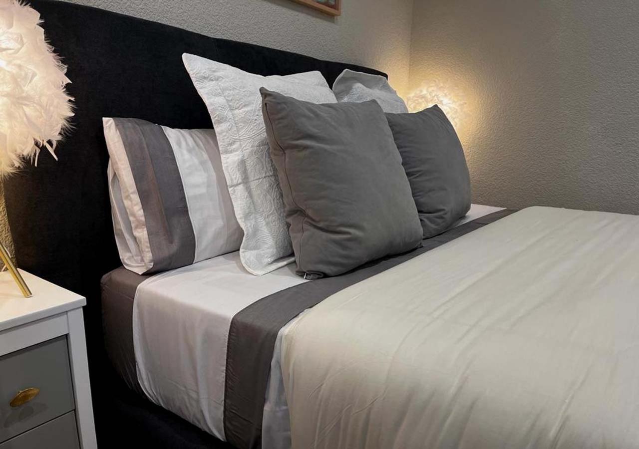 Vut Plaza Del Angel Apartment Salamanca Luaran gambar