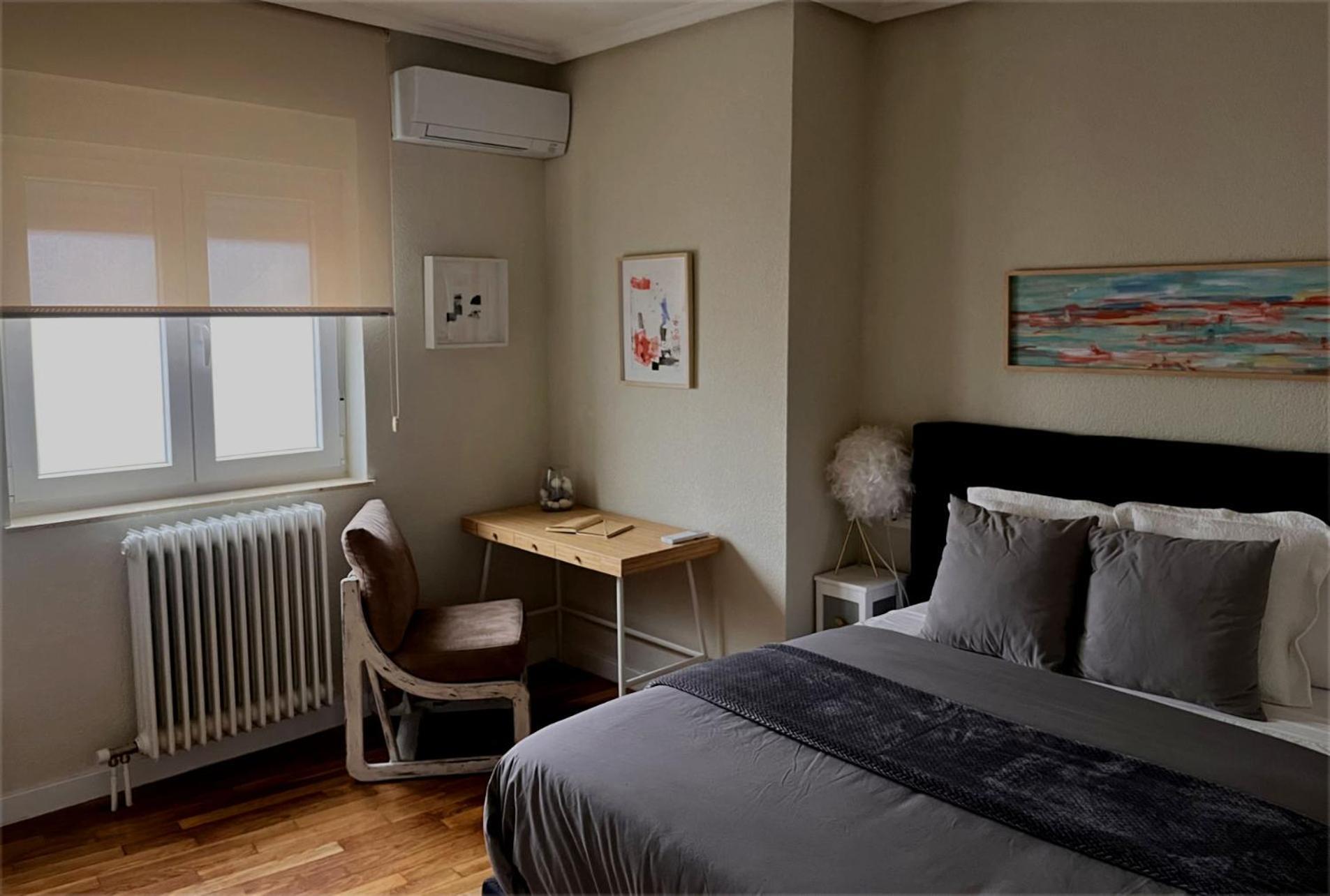 Vut Plaza Del Angel Apartment Salamanca Luaran gambar